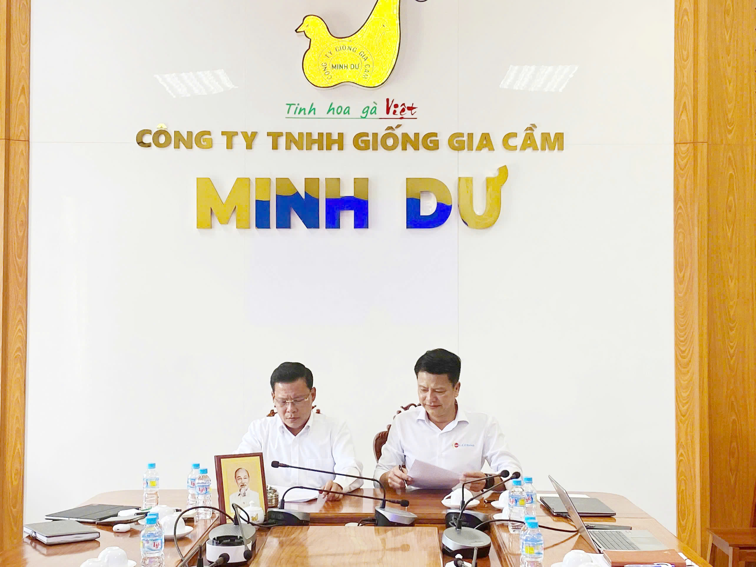 R.E.P BIOTECH & MINH DƯ KÝ KẾT THỎA THUẬN HỢP TÁC – ĐÁNH DẤU BƯỚC NGOẶC TRONG NGÀNH CHĂN NUÔI